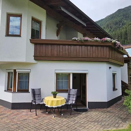 Appartement Mair Sankt Leonhard im Pitztal Bagian luar foto
