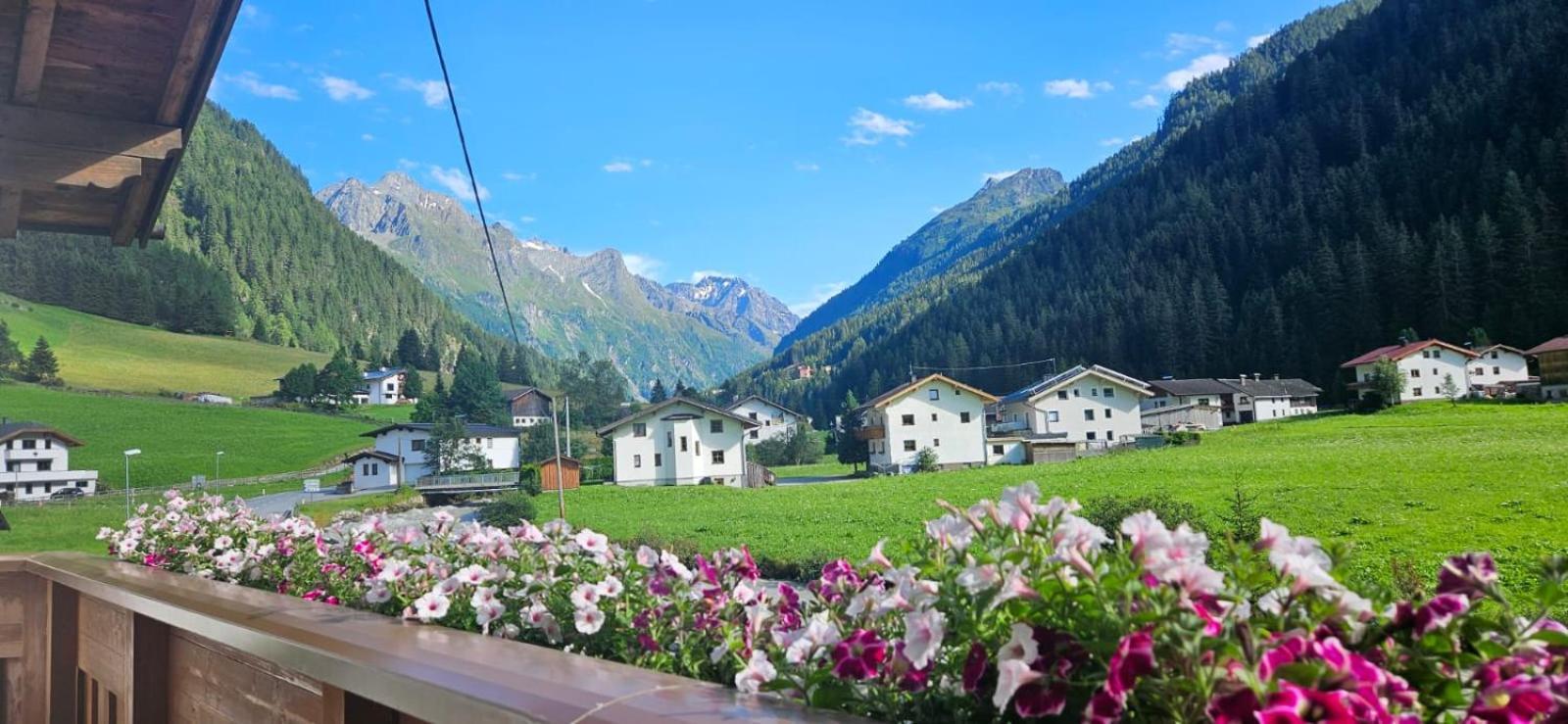 Appartement Mair Sankt Leonhard im Pitztal Bagian luar foto